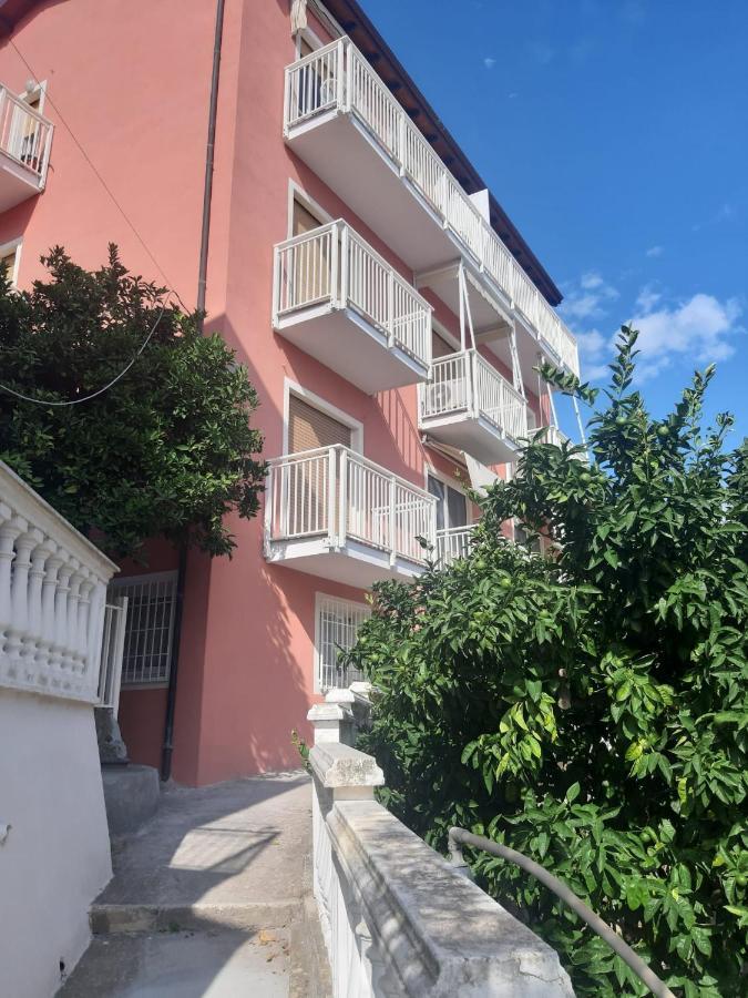 Villa Spectacular Sea View - 3 Minutes Walk From The Sea Laigueglia Exterior foto
