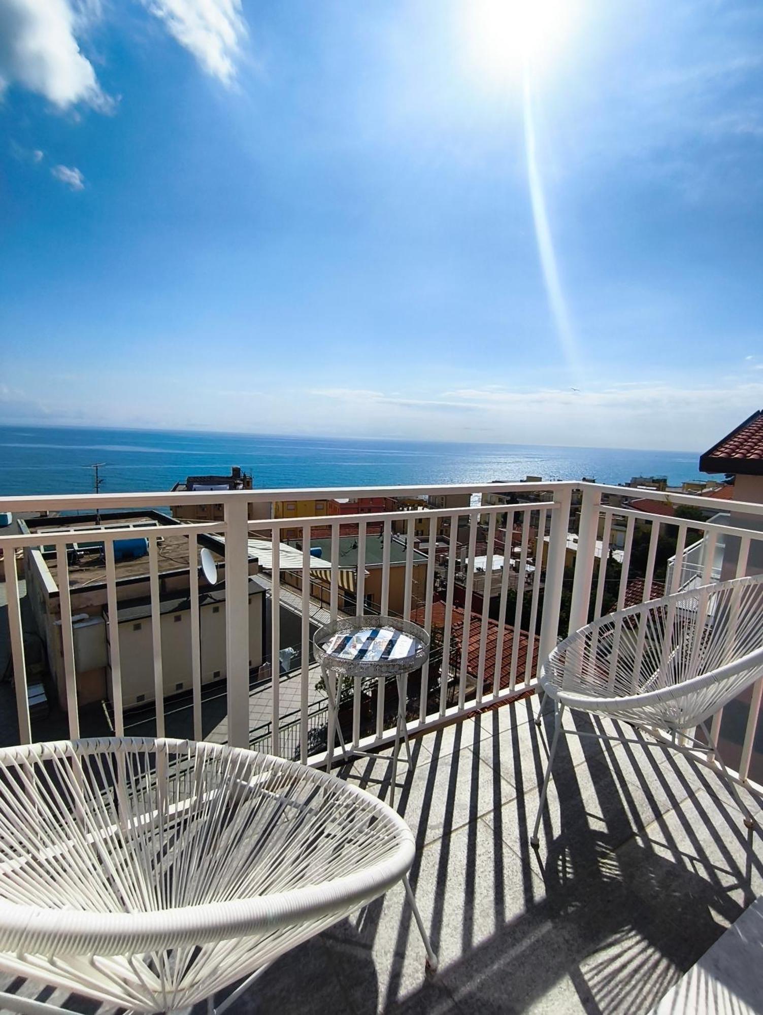 Villa Spectacular Sea View - 3 Minutes Walk From The Sea Laigueglia Exterior foto
